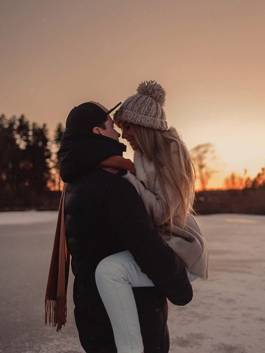 Алена любит тебя, Владимир!