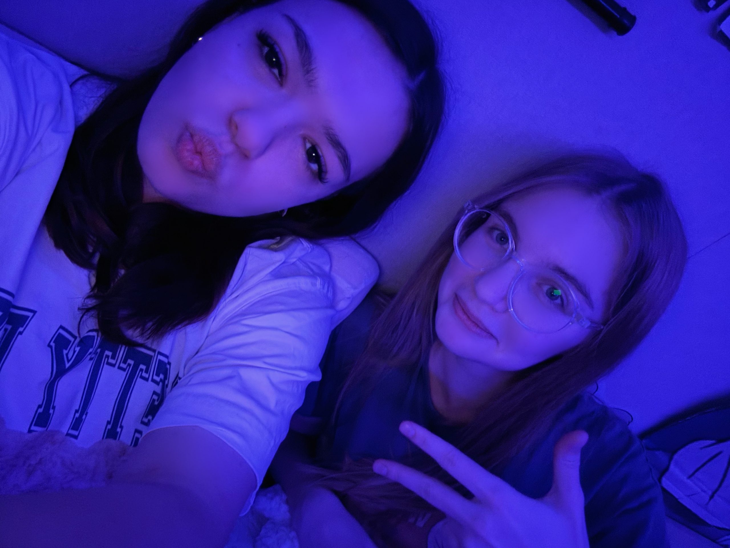 Кристина поздравляет тебя, Надюша!